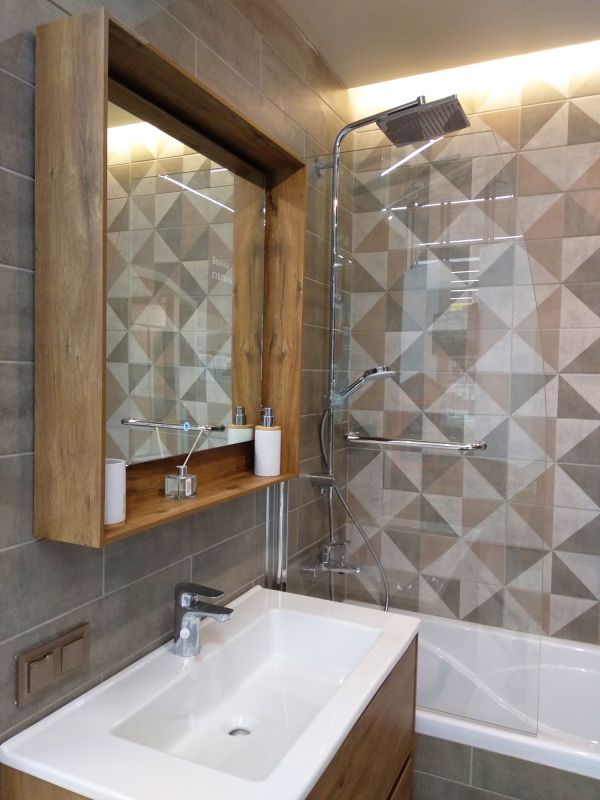 Stylish Tile Accents